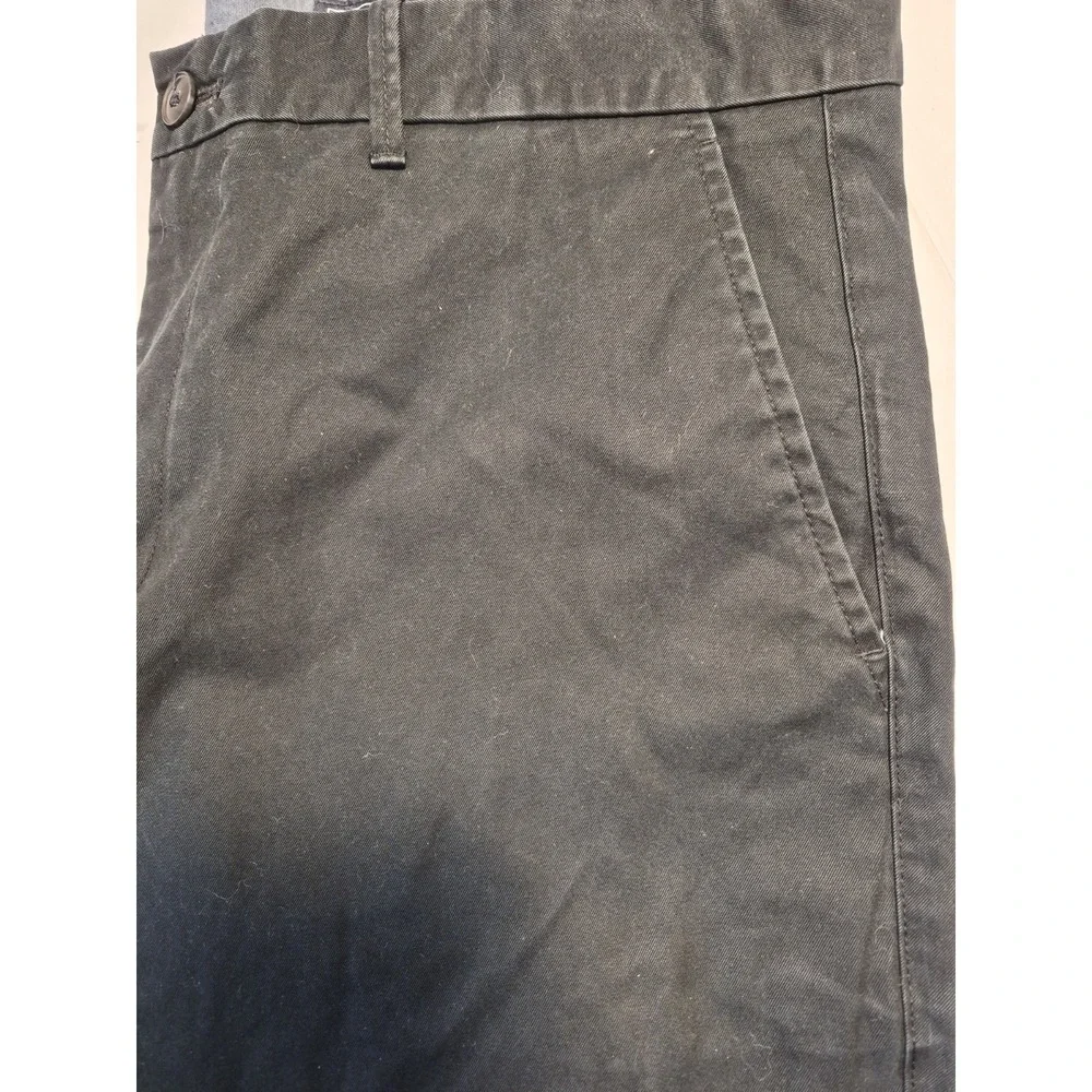 GAP Straight Leg Jeans Mens 36x34 Relaxed Clean Khaki True Black Zip‎ Fly